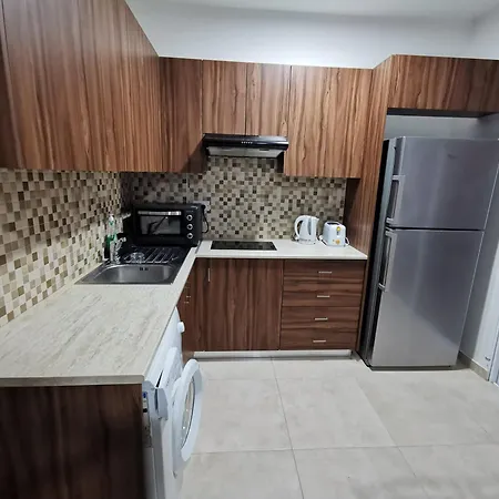 Must - Finikoudes Larnaca