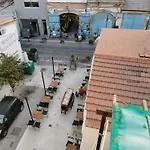 Must - Finikoudes * Larnaca