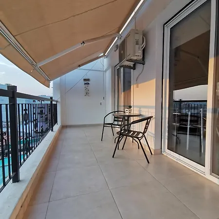 Must - Finikoudes Daire