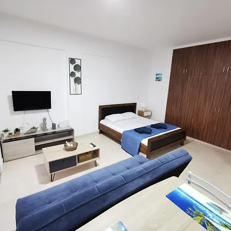 Apartamento Must - Finikoudes Larnaca
